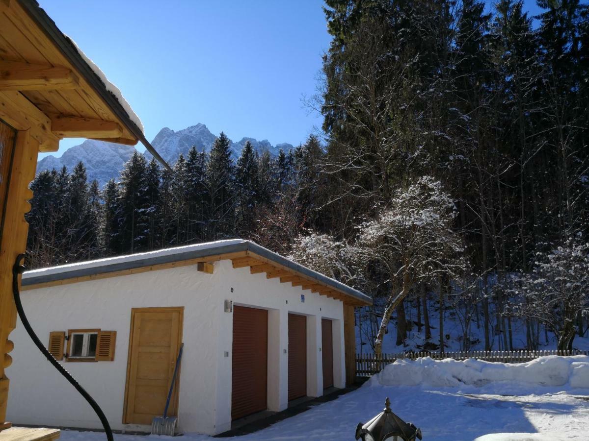 Ferienhaus Badersee Грайнау Экстерьер фото